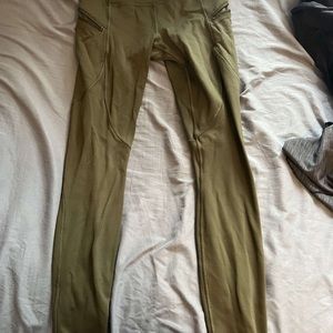Lululemon leggings